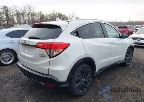 2021 Honda Hr-V Awd Sport z USA, uszkodzony, nr VIN 3CZRU6H18MM726679